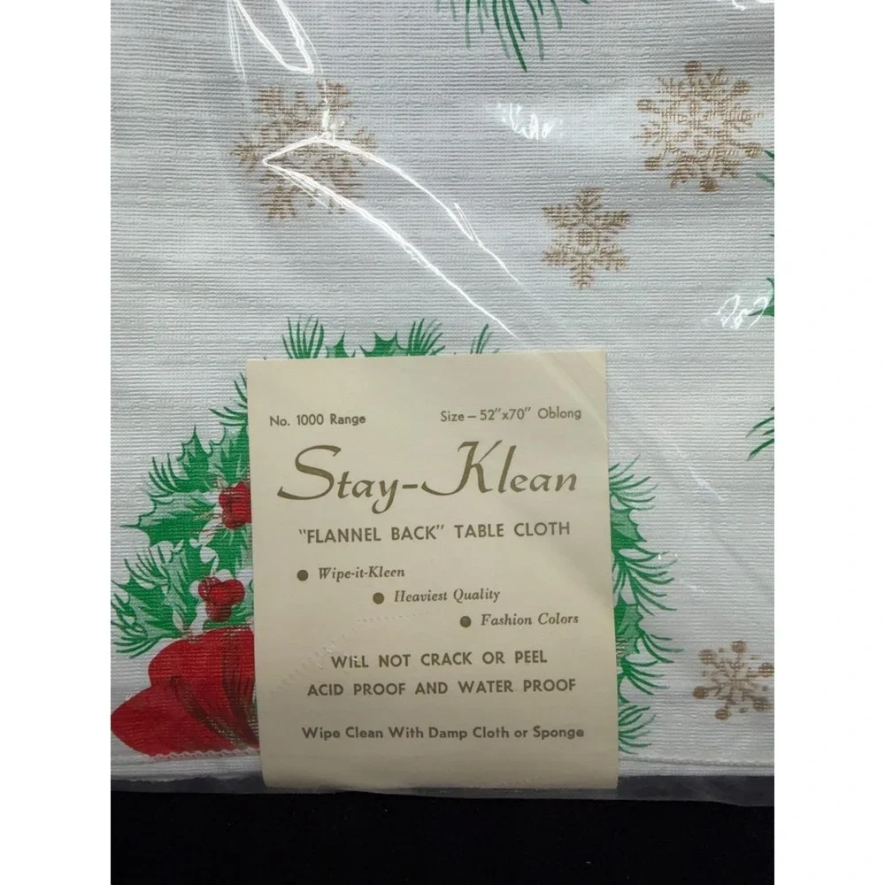 Vintage Christmas Tablecloth Stay-Klean Flannel Back 52